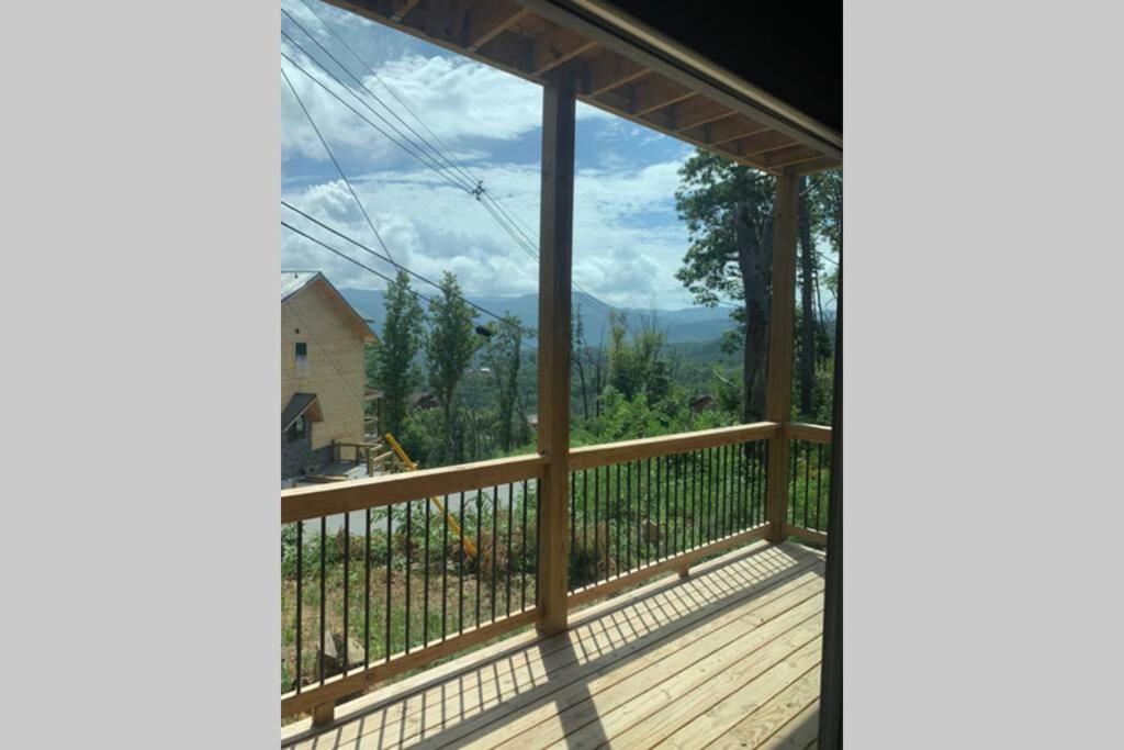 Chalet Village- Amazing Mountain Views - Piney Butt Place Gatlinburg Exterior foto