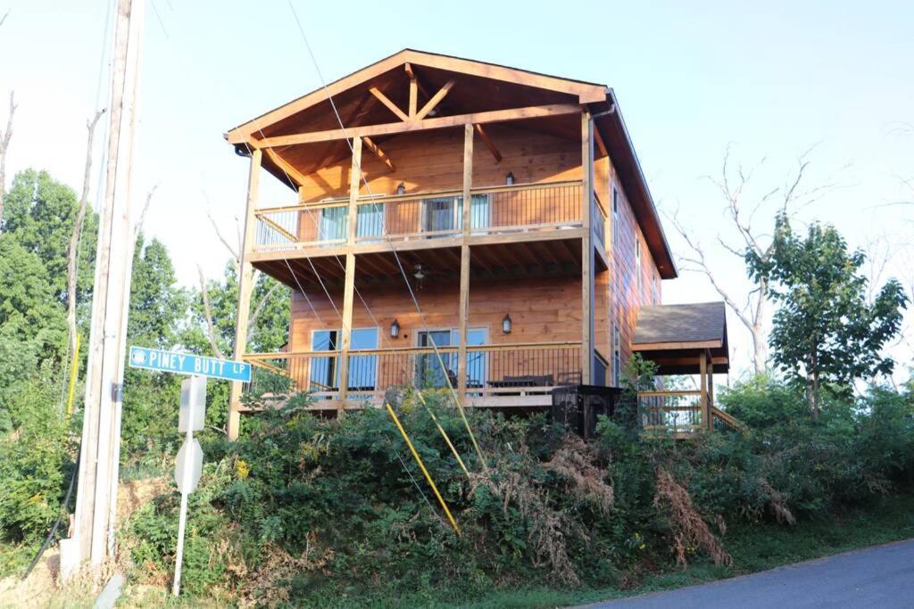 Chalet Village- Amazing Mountain Views - Piney Butt Place Gatlinburg Exterior foto